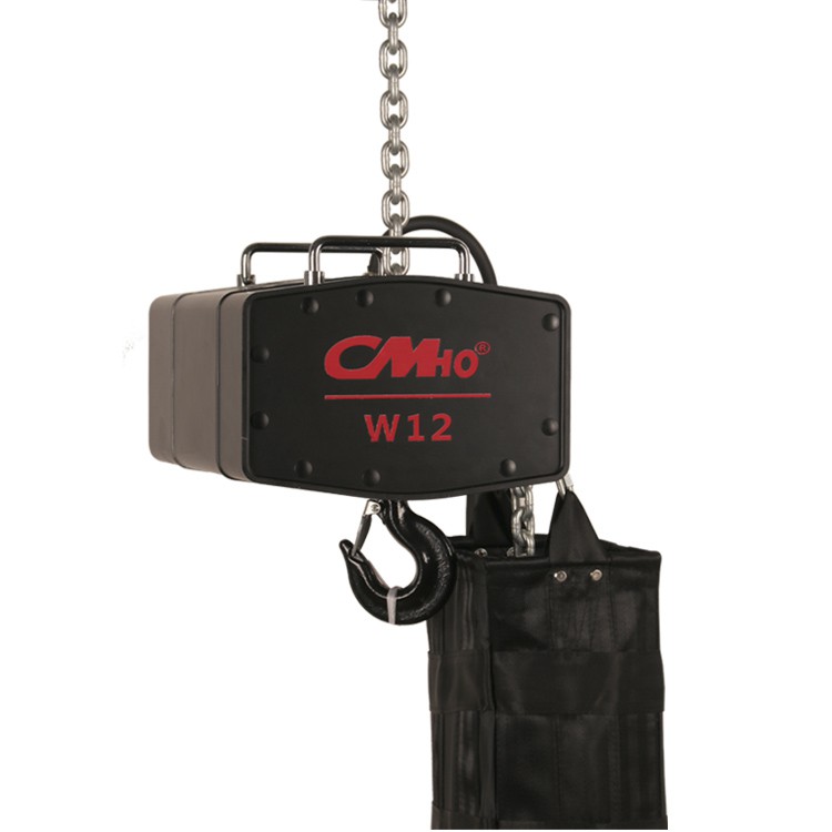 Divadelný kladkostroj na osvetlenie